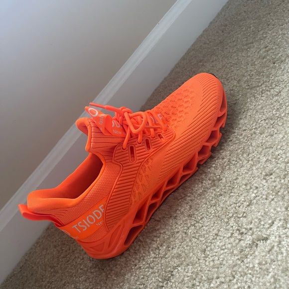 Tsiodfo Shoes - Picture 4 of 5